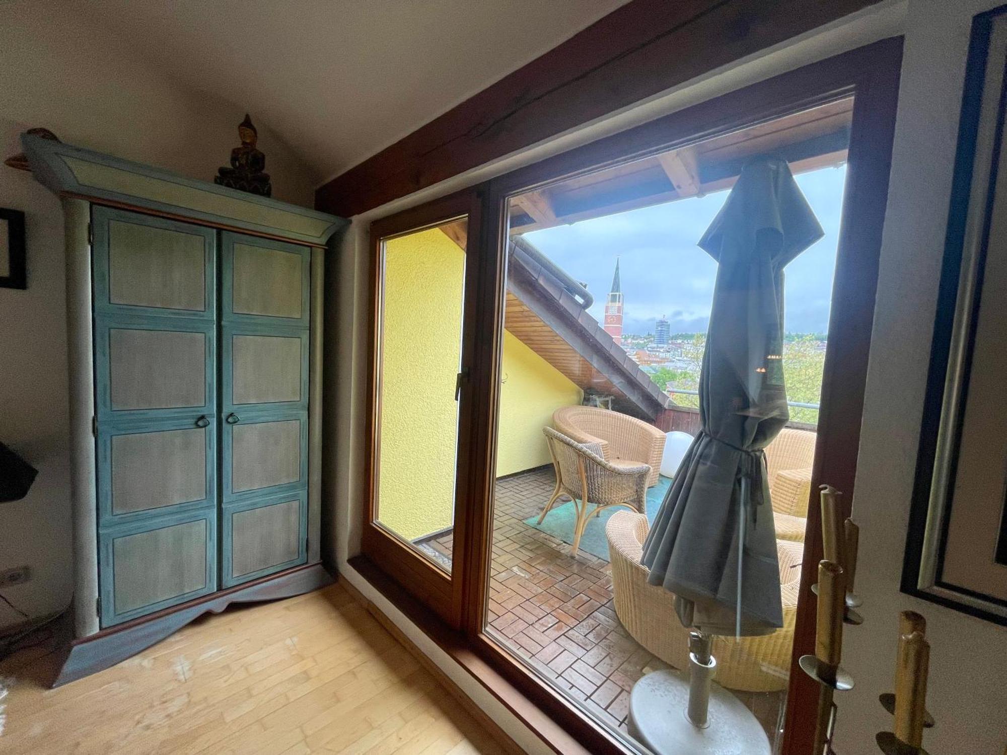 Wunderschoenes Grosses 3 Zimmer Apartament Zentrum Goldstadt Familienfreundlich Mit Garage プフォルツハイム エクステリア 写真