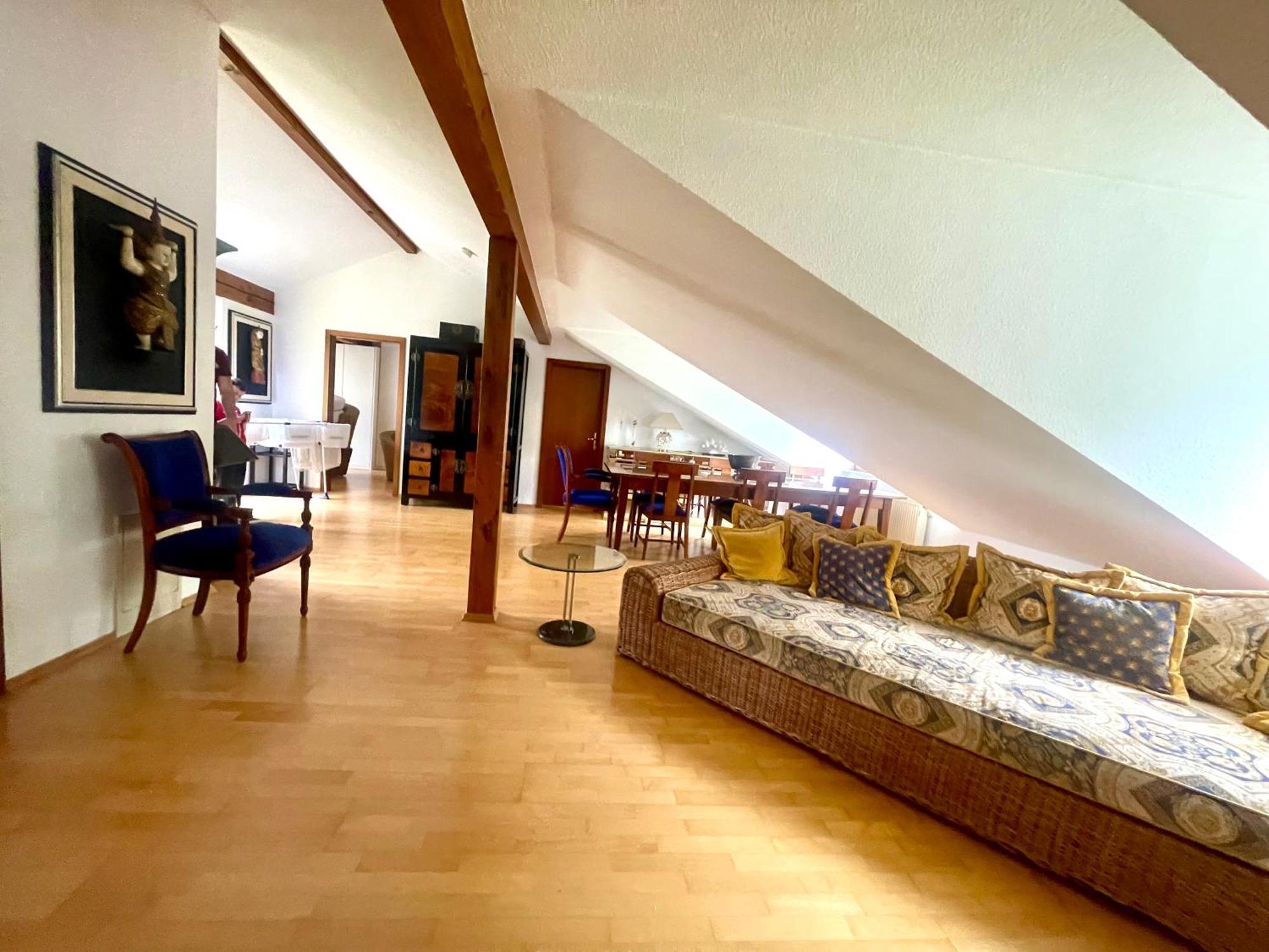 Wunderschoenes Grosses 3 Zimmer Apartament Zentrum Goldstadt Familienfreundlich Mit Garage プフォルツハイム エクステリア 写真