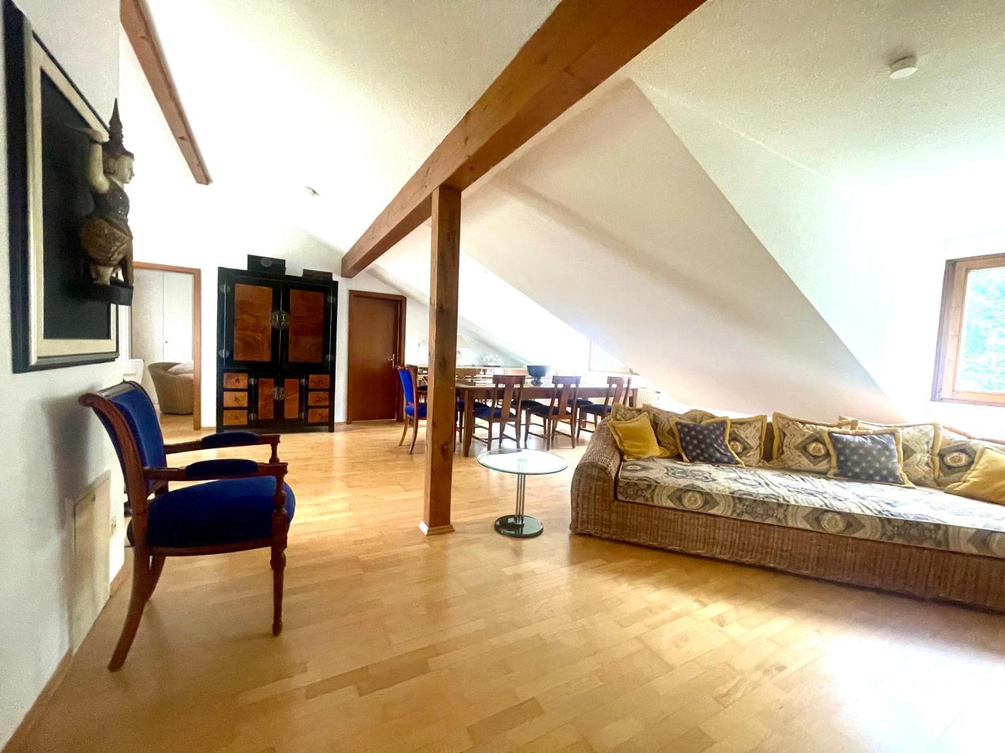 Wunderschoenes Grosses 3 Zimmer Apartament Zentrum Goldstadt Familienfreundlich Mit Garage プフォルツハイム エクステリア 写真