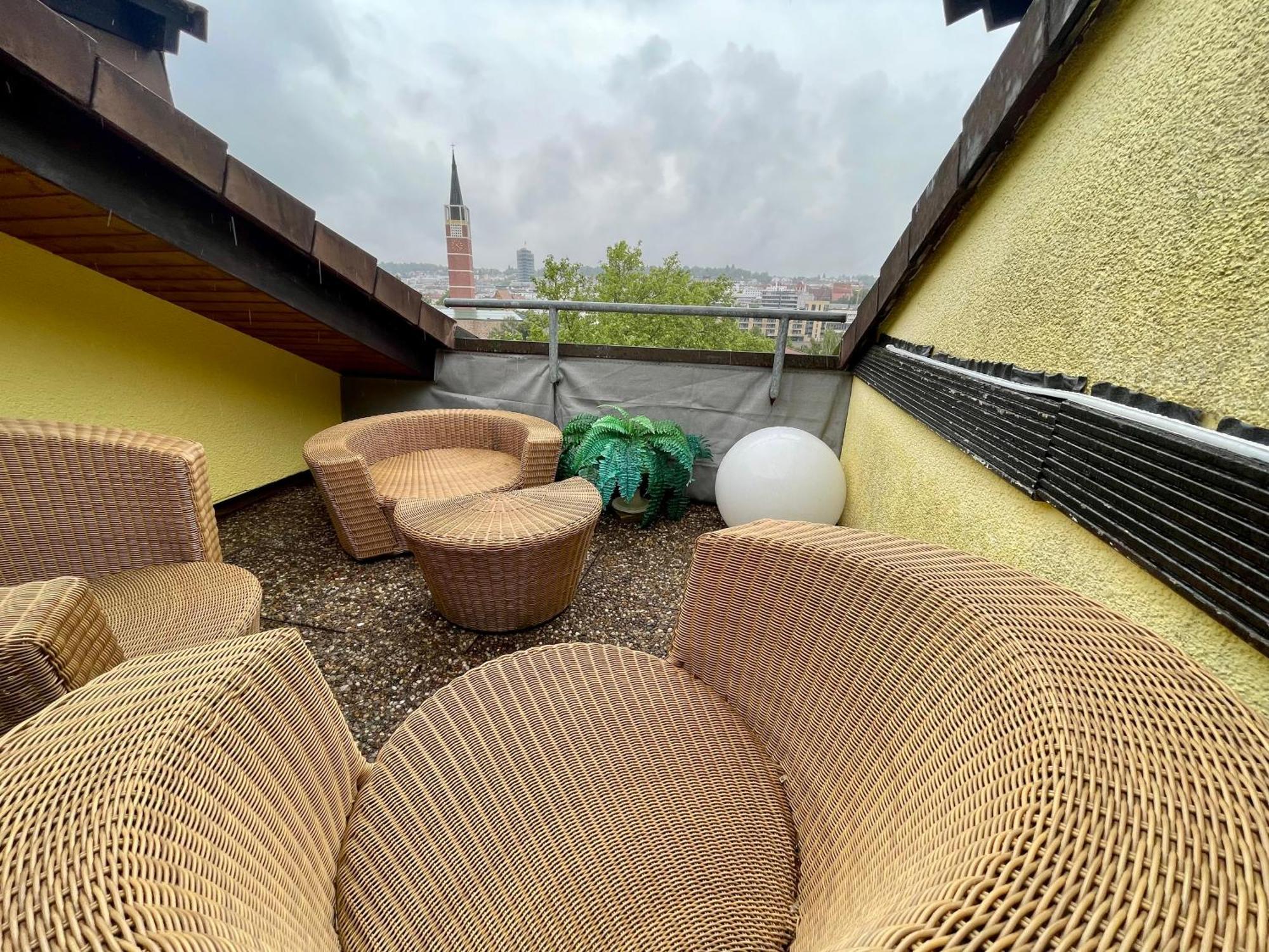 Wunderschoenes Grosses 3 Zimmer Apartament Zentrum Goldstadt Familienfreundlich Mit Garage プフォルツハイム エクステリア 写真