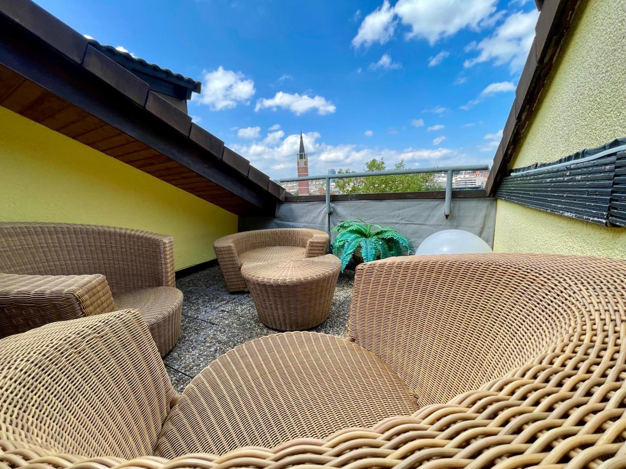 Wunderschoenes Grosses 3 Zimmer Apartament Zentrum Goldstadt Familienfreundlich Mit Garage プフォルツハイム エクステリア 写真
